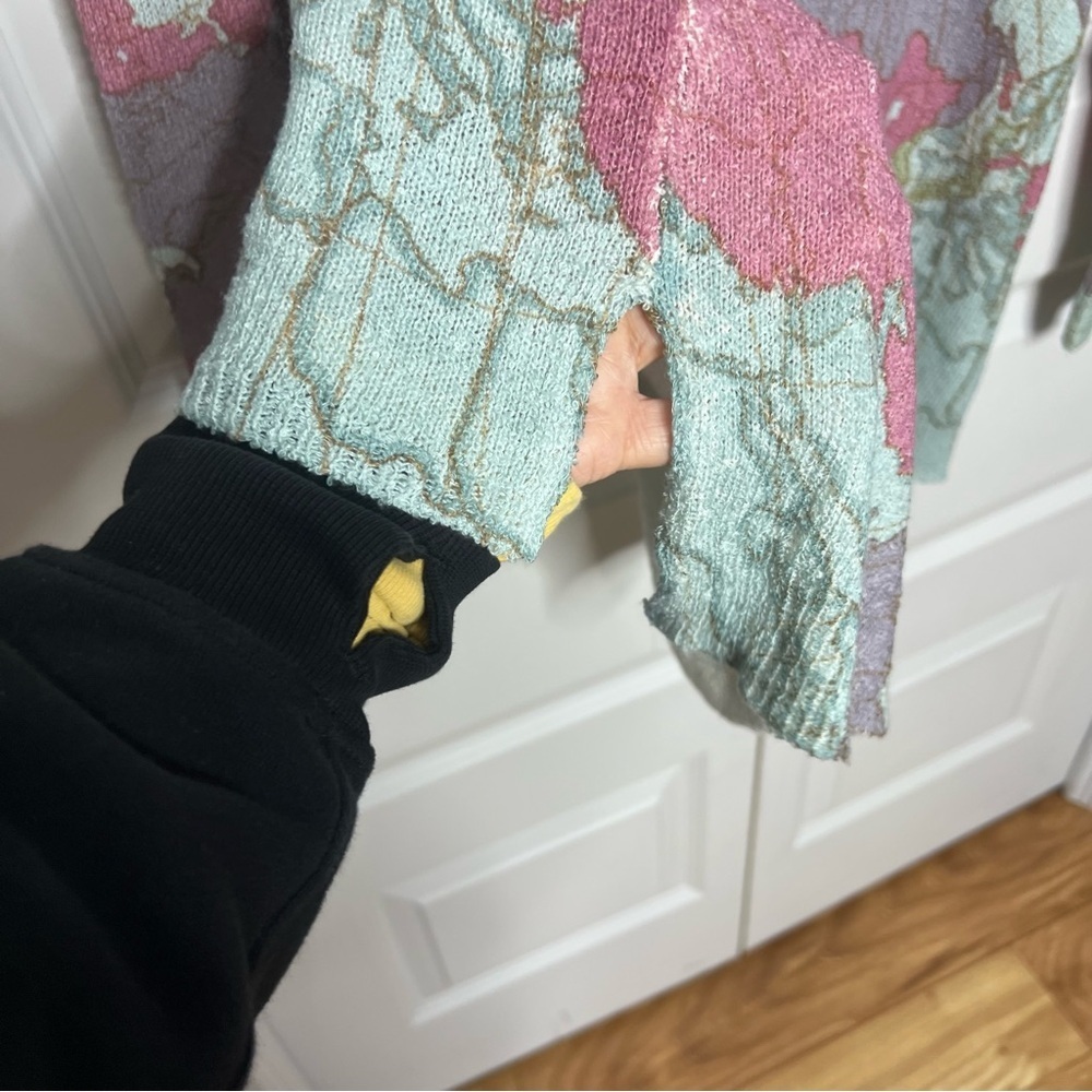 Show Me Your Mumu World Tour Knit Sweater Small Oversized Map Print - Picture 6 of 8